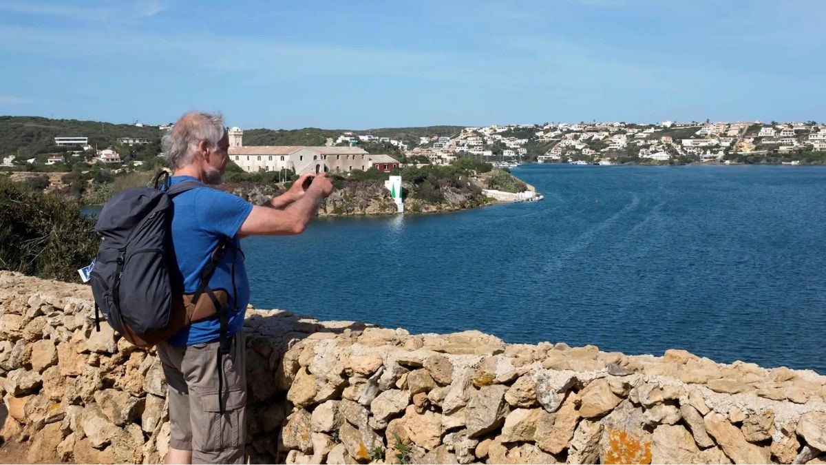 Que los viajes del Imserso no te dejen en tierra: estas son las alternativas más baratas