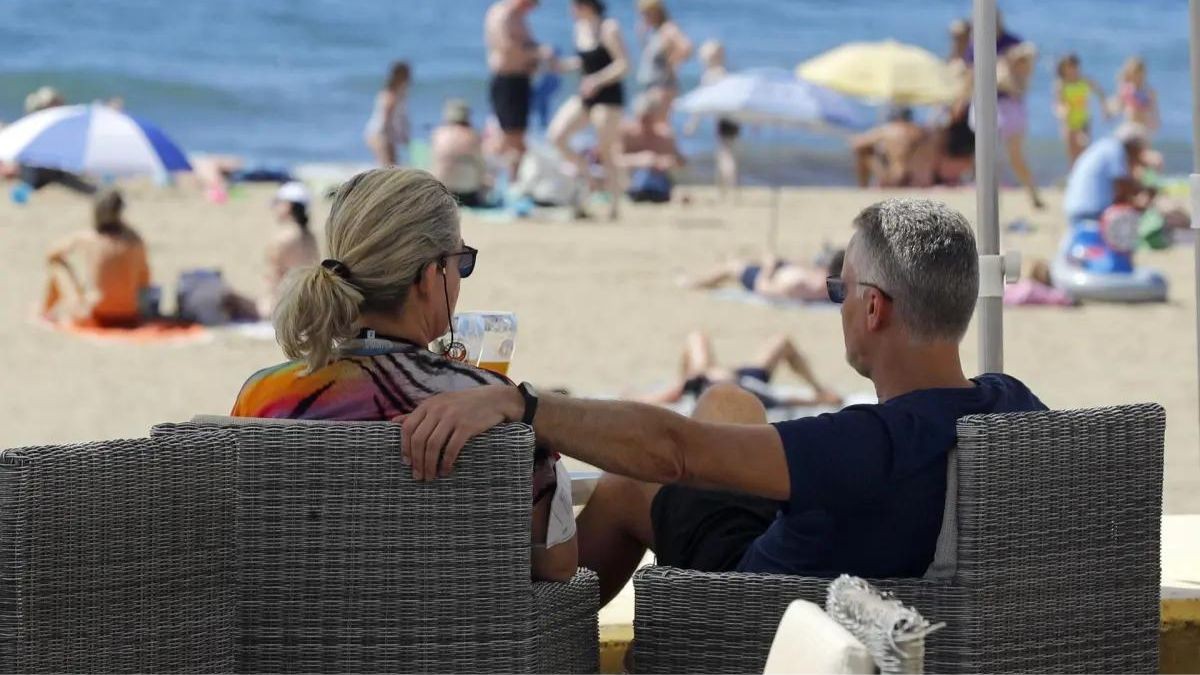 Los viajes del Imserso en jaque con este ‘chollazo’ de Carrefour a pensión completa: 210 euros