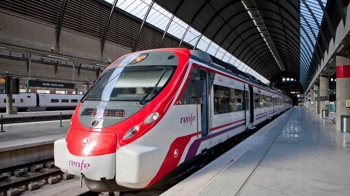 Renfe lanza 25.000 billetes de tren desde 18 euros para estos destinos