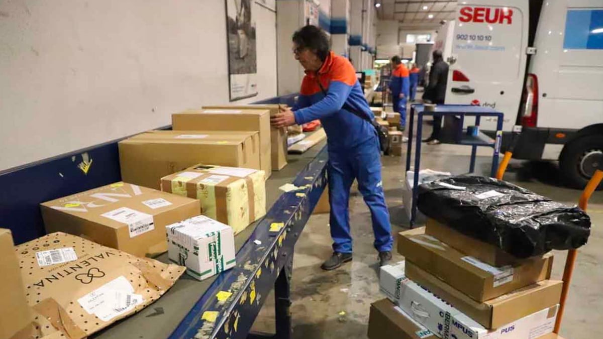 SEUR está contratando: empleo con 3.200 vacantes para Black Friday, Navidad y Rebajas