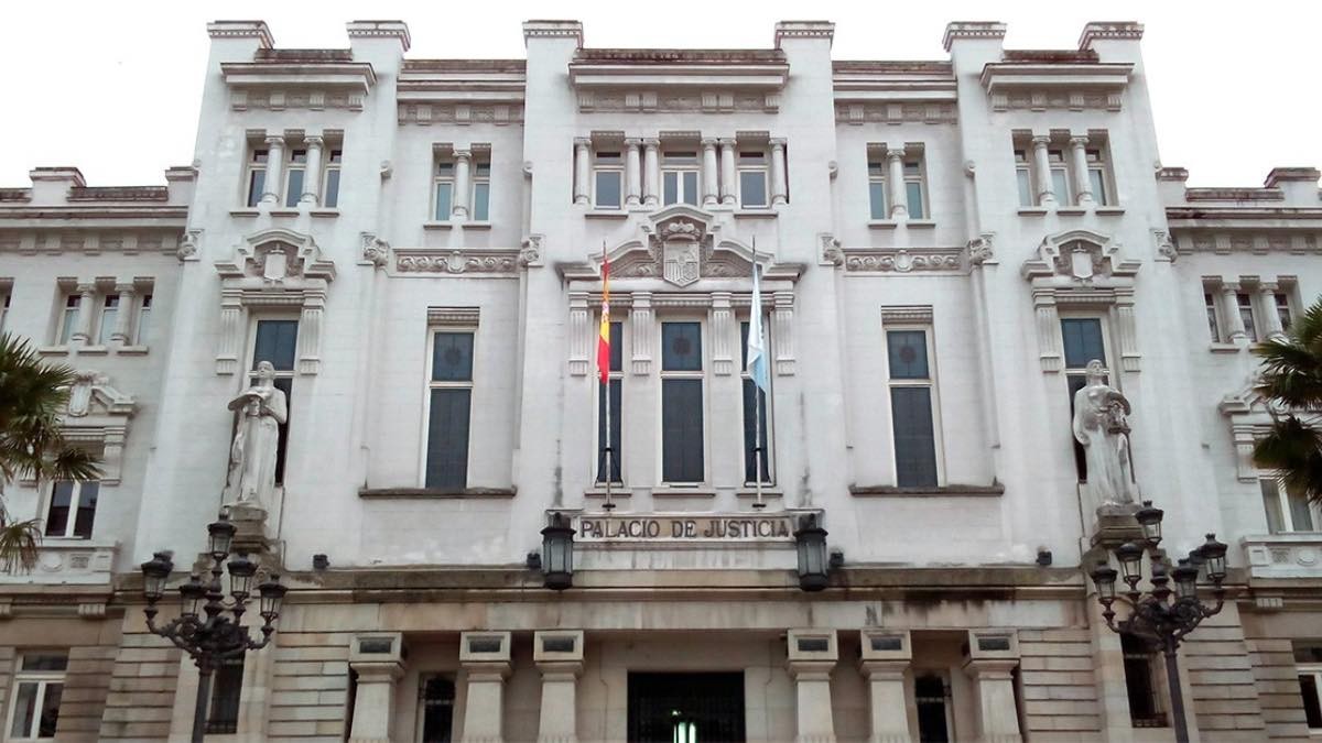La Justicia sanciona a un profesor de FP por insultar a sus alumnos: "Drogadicto, Pokémon, Transformer..."