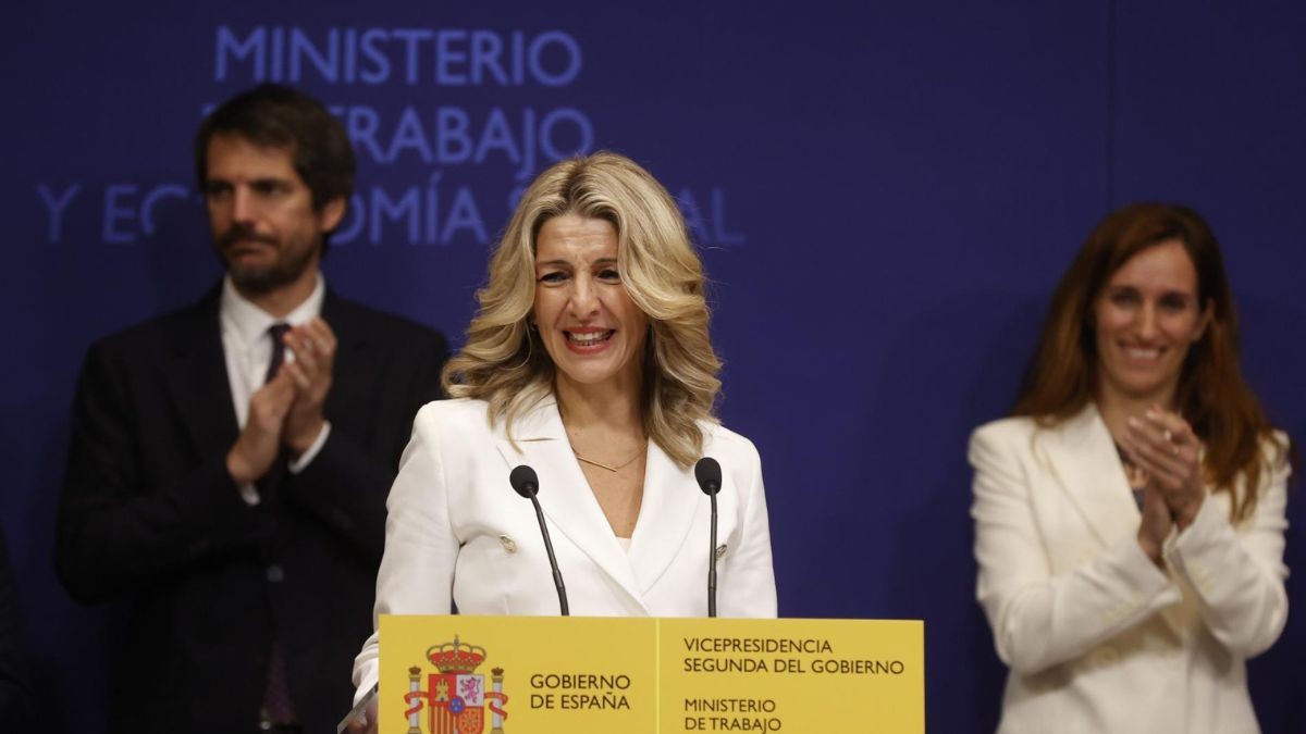 Yolanda Díaz promete subir el SMI y mejorar la prestación por desempleo con incentivos a la contratación