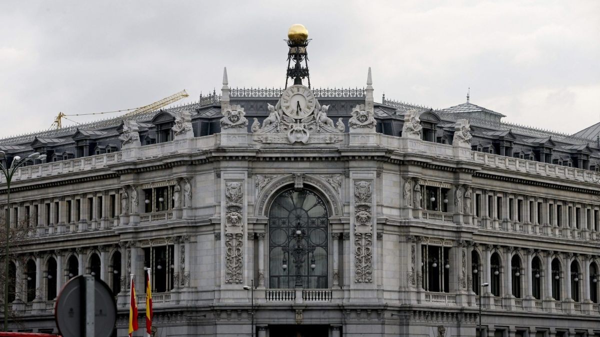 Sueldo de más de 2.500 euros: el Banco de España busca personal en estas sucursales
