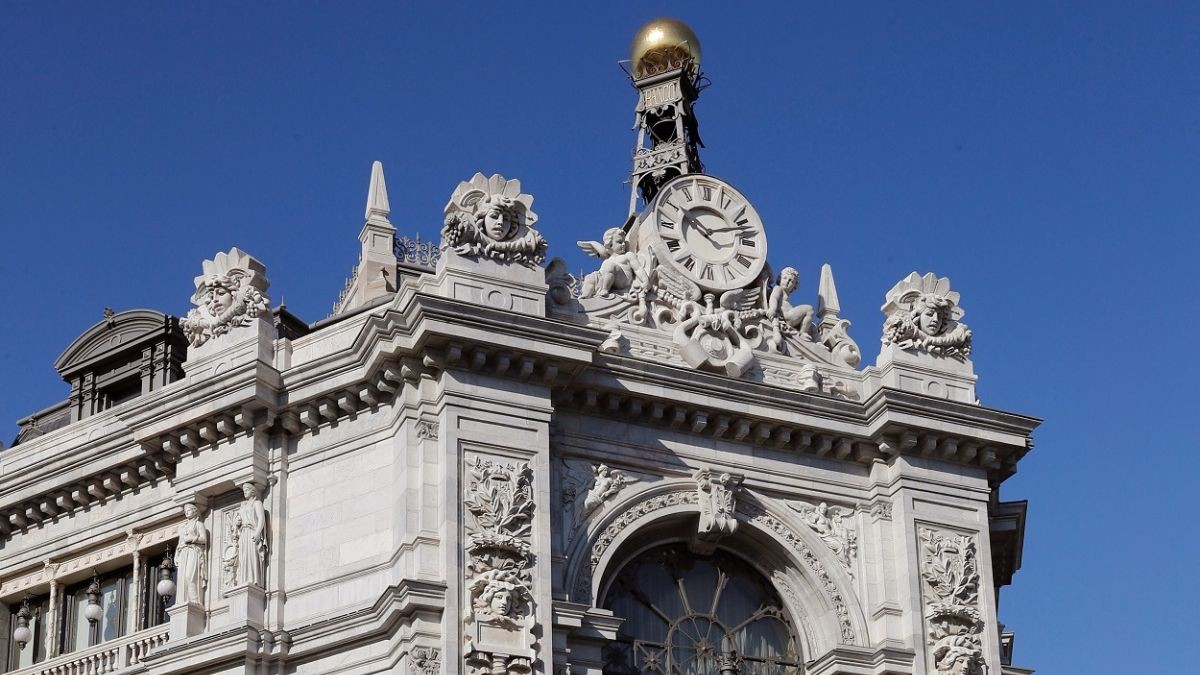 Beca de 21.500 euros del Banco de España para estudiantes: requisitos y dónde solicitarla