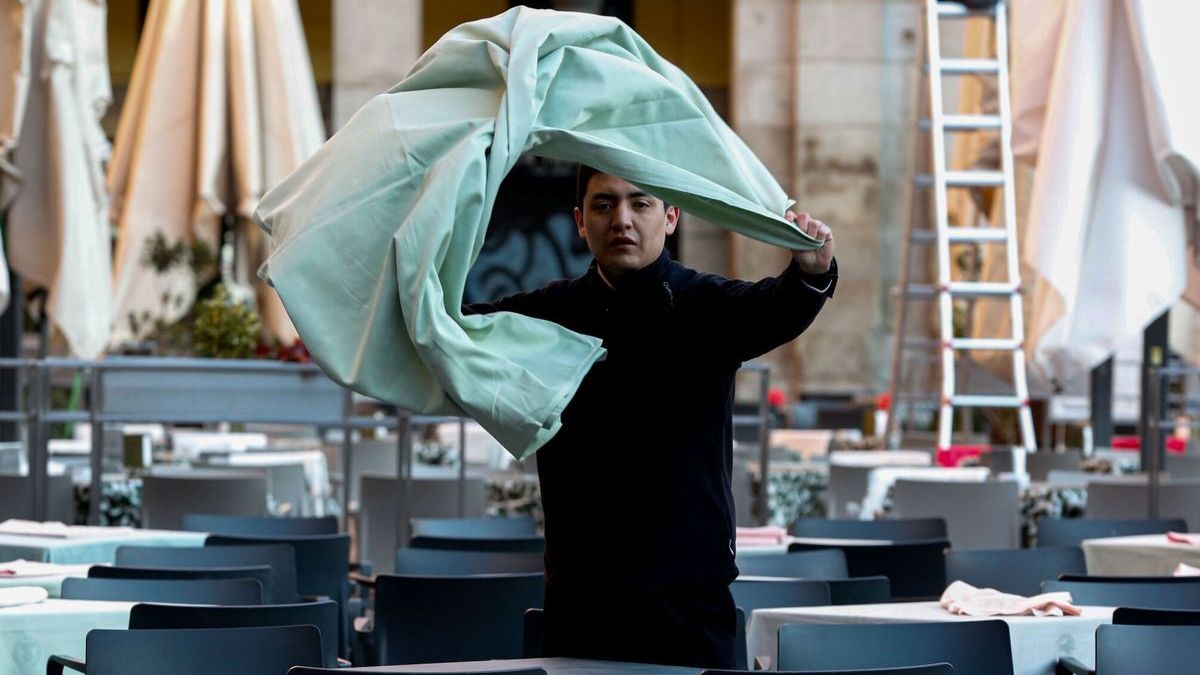 Las últimas ofertas de empleo fijo del SCE para trabajar en Canarias: sueldo de 1.300 euros