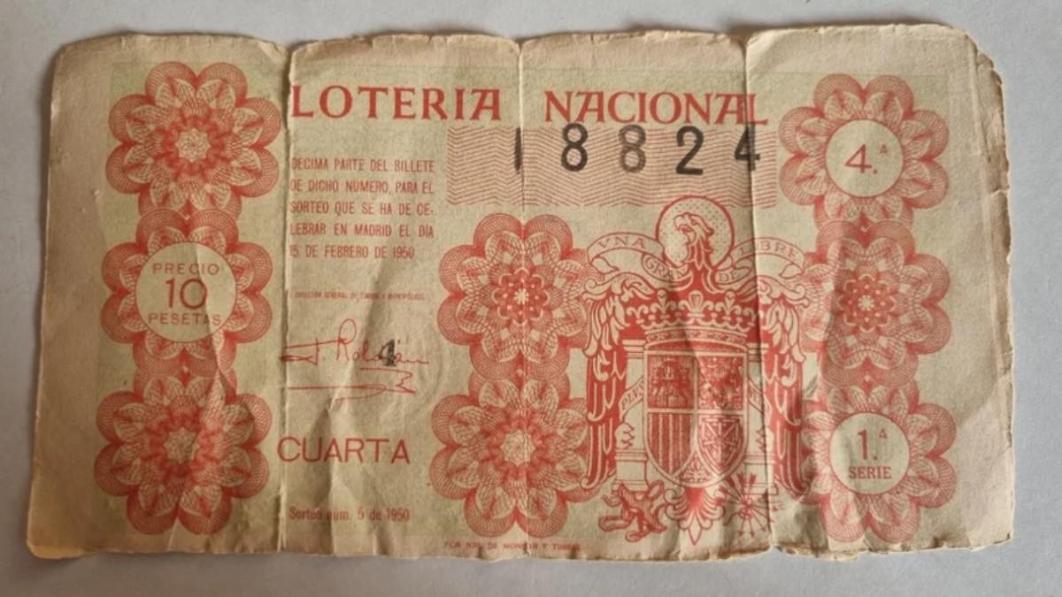Si tienes uno de estos décimos antiguos de Lotería puedes ganar miles de euros