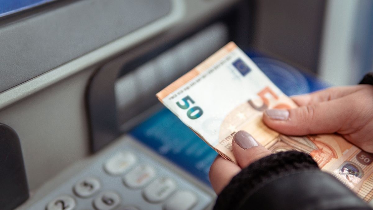 Los mejores bancos para domiciliar la nómina antes de que acabe diciembre: llévate hasta 500 euros