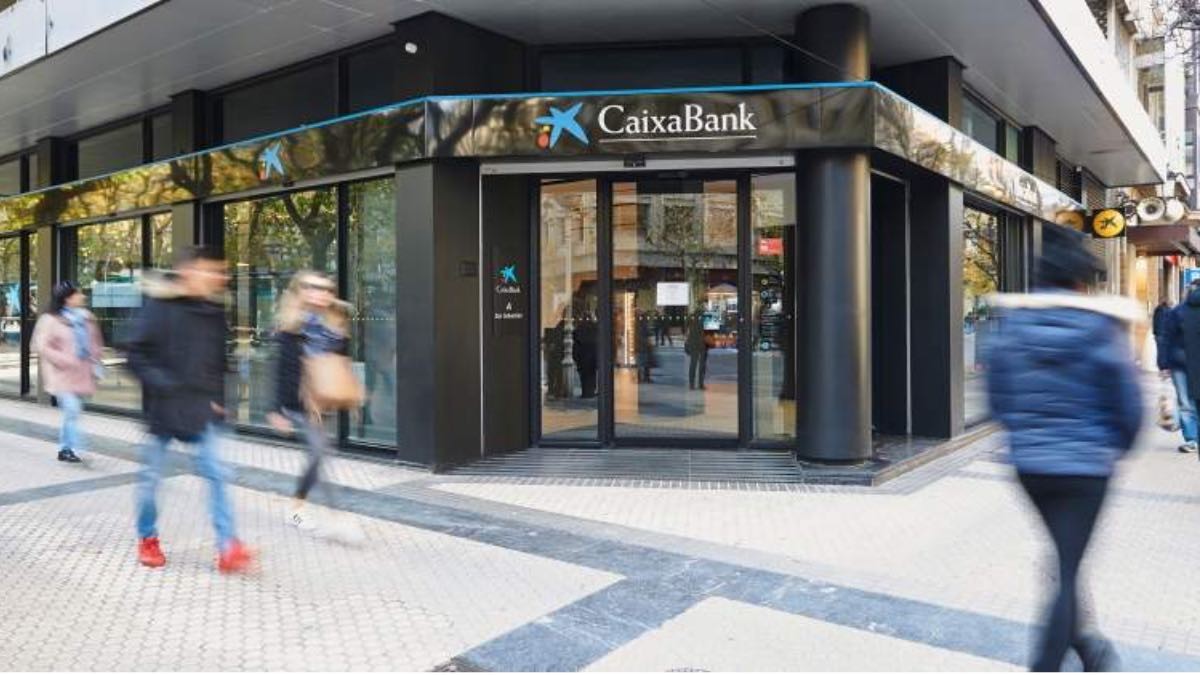 El regalo del IPhone 15 Pro de Caixabank tiene los días contados: la oferta está por terminar
