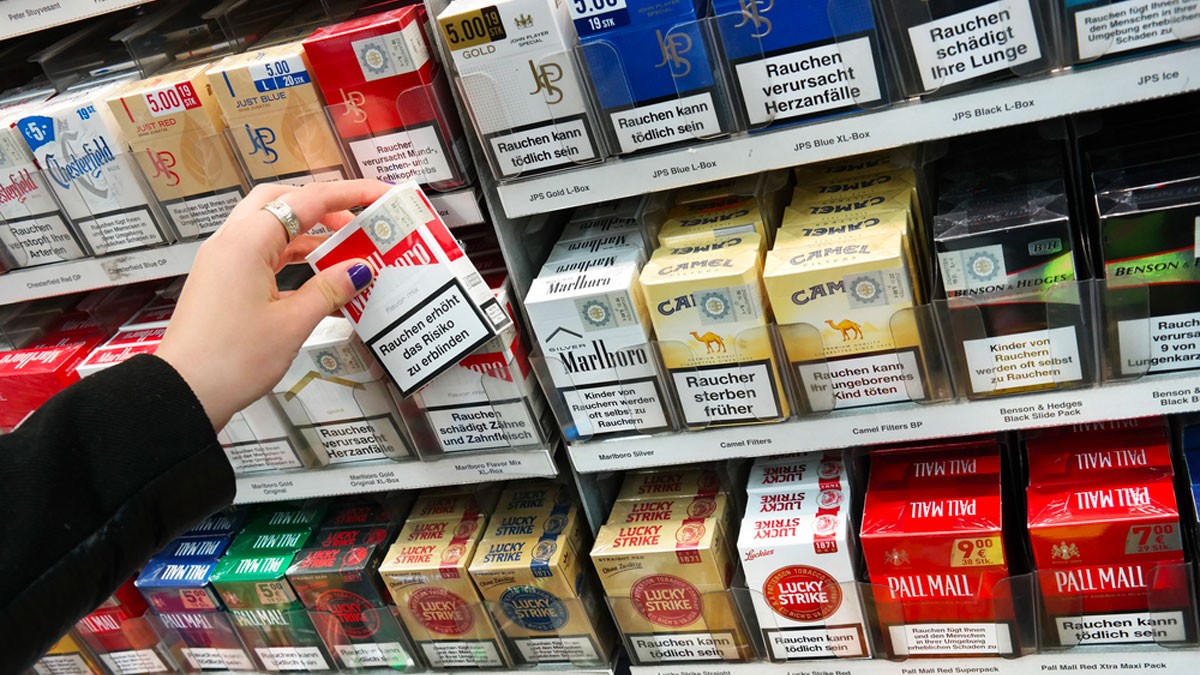 El BOE cambia el precio del tabaco en diciembre: estas son las marcas afectadas