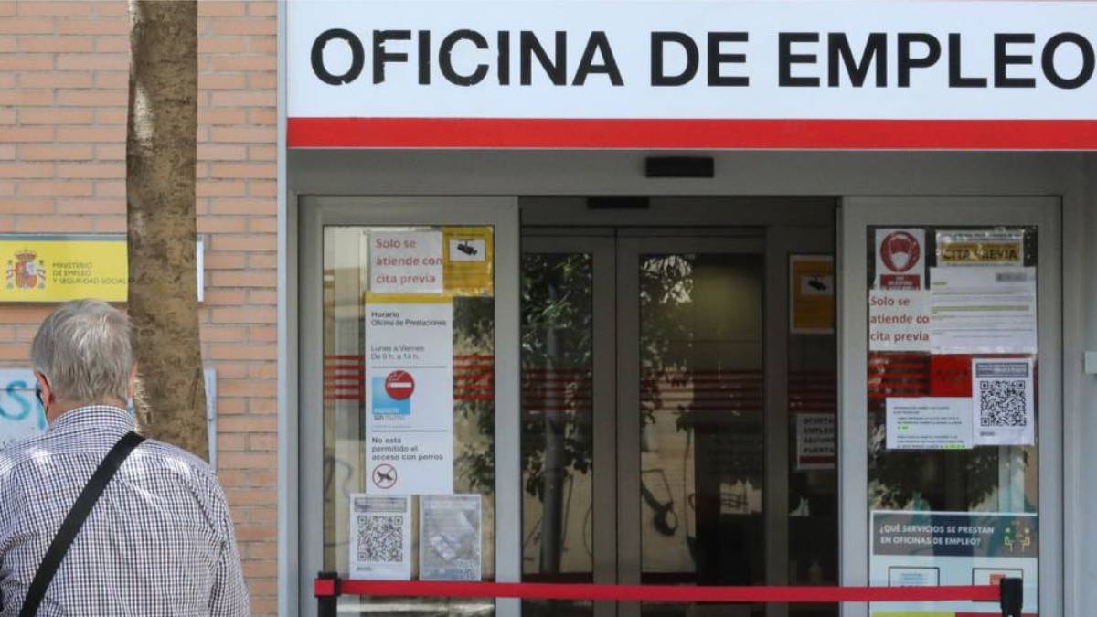 El SEPE multa quitando el subsidio para mayores de 52 años con estas sanciones si cometes infracciones