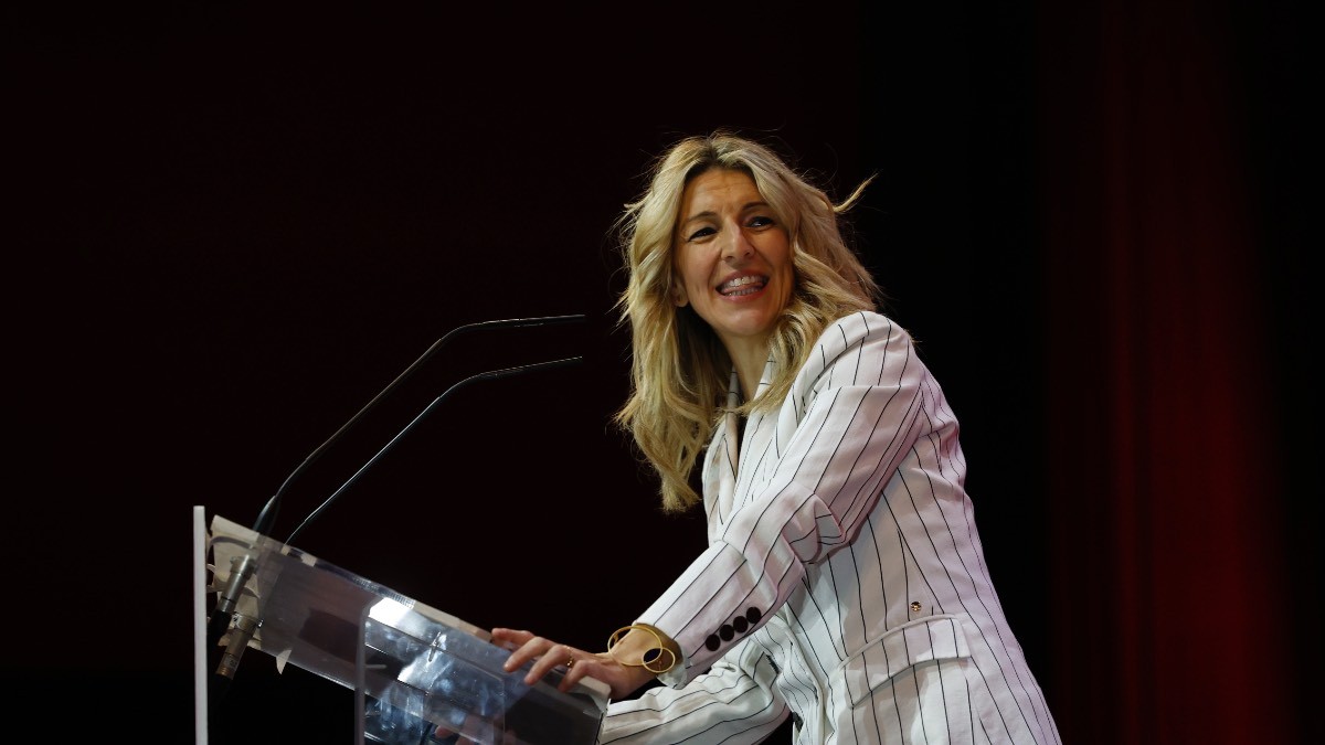 Así es el ‘currículum ciego’ que quiere implantar Yolanda Díaz: nada de esto te servirá