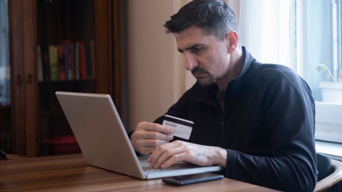 La ‘estafa triangular’: el nuevo timo que afecta a las compras por Internet