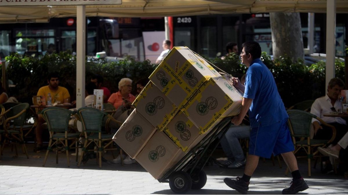Ofertas de empleo fijo en Barcelona: el SOC publica trabajo sin experiencia y sueldo de 3.000 euros
