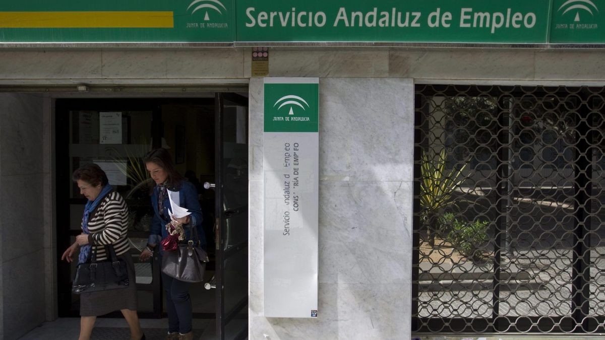 Ofertas de empleo fijo del SAE: incorporación urgente y sueldo hasta 2.300 euros