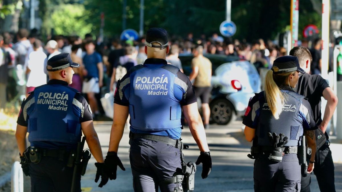 El BOE publica oposiciones para Policía Municipal en Madrid: 248 plazas solo con Bachillerato