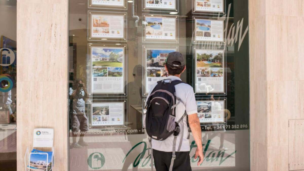 Baja la compraventa de viviendas en 2023 y cambia la tendencia en el pago con una caída de las hipotecas