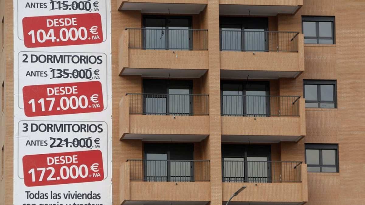 Se necesitan más de 55.000 euros ahorrados para comprar una casa de 175.000 euros: estos son los gastos
