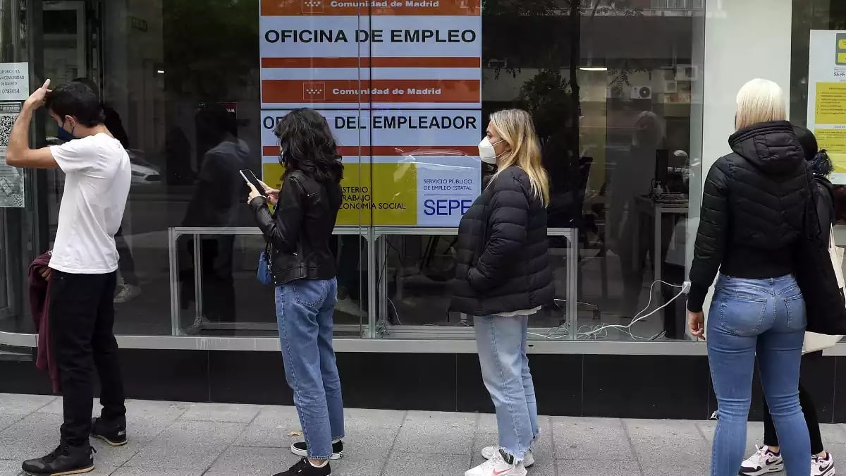 Las ayudas de 1.575 euros al mes del SEPE que pueden cobrar los jóvenes desempleados