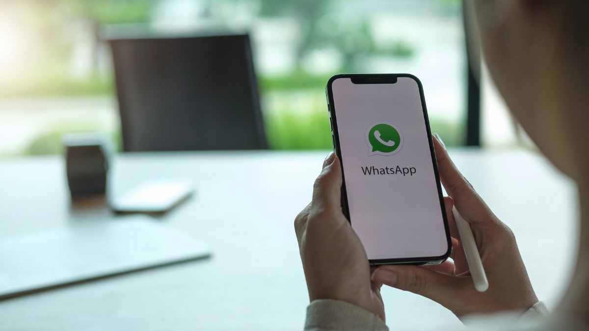 Cómo encontrar los mensajes antiguos de WhatsApp de forma rápida con esta nueva función