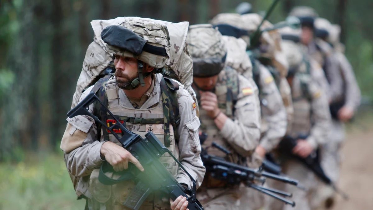 Sorpresa en la nómina de los militares: reciben un incentivo de 300 euros pero no todos ellos