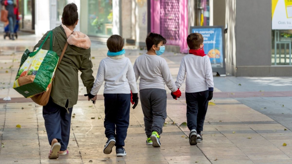 Esto es lo que cobrarás de Ingreso Mínimo Vital si no llegas a fin de mes y tienes 3 hijos