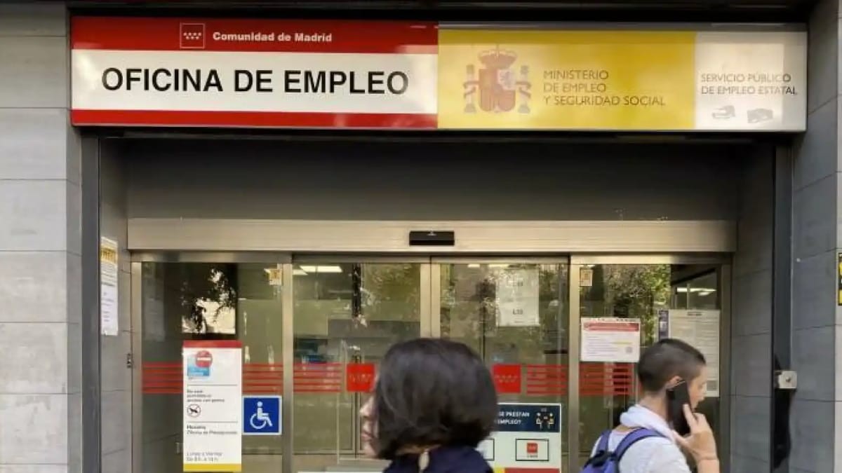 ¿Qué es mejor trabajar o cobrar el subsidio por desempleo?