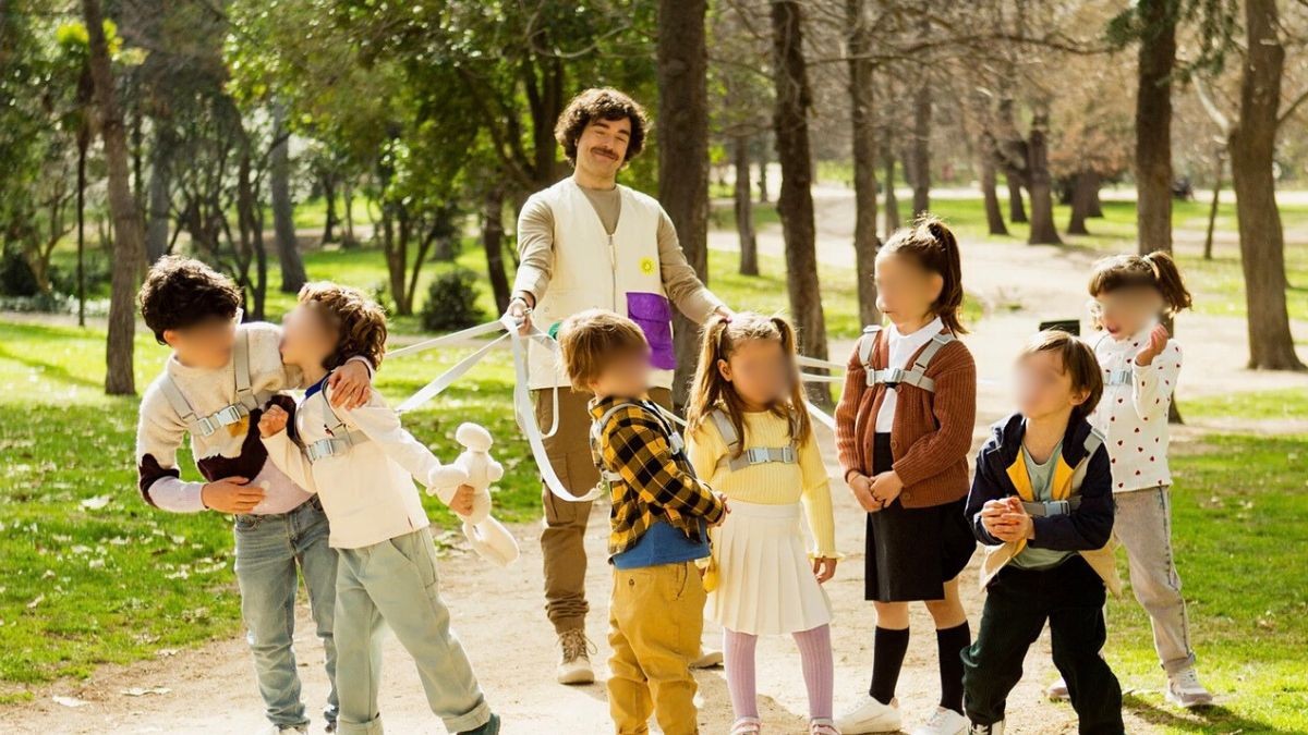 Paseadores de niños: la nueva empresa que promocionan las influencers ha sido descubierta