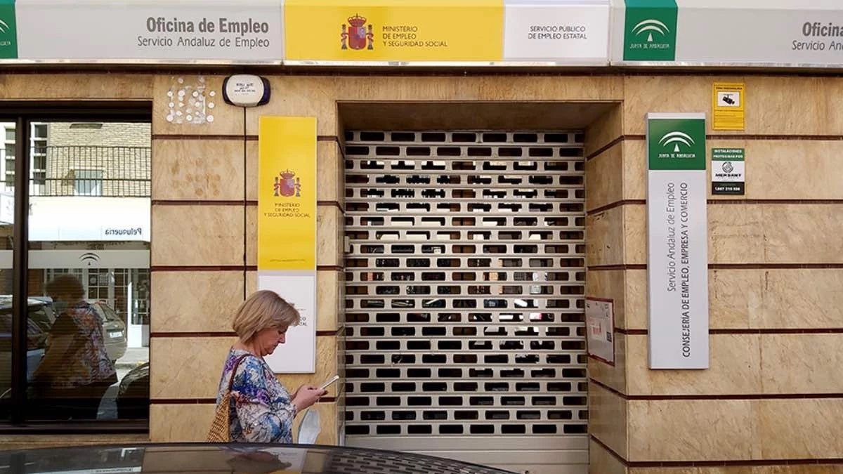 La ayuda del SEPE de hasta 5.760 euros para mayores de 52 años que solo pueden cobrar estos trabajadores