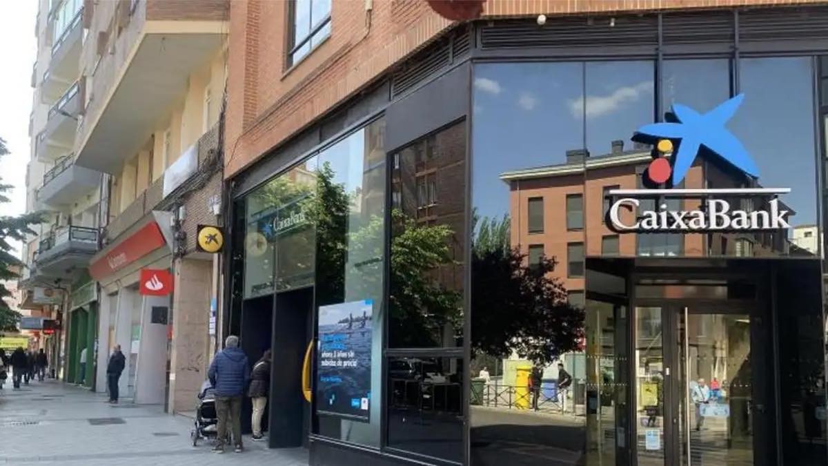 Caixabank dice adiós al regalo del Smart TV de 50” quedan pocos días para llevártelo gratis