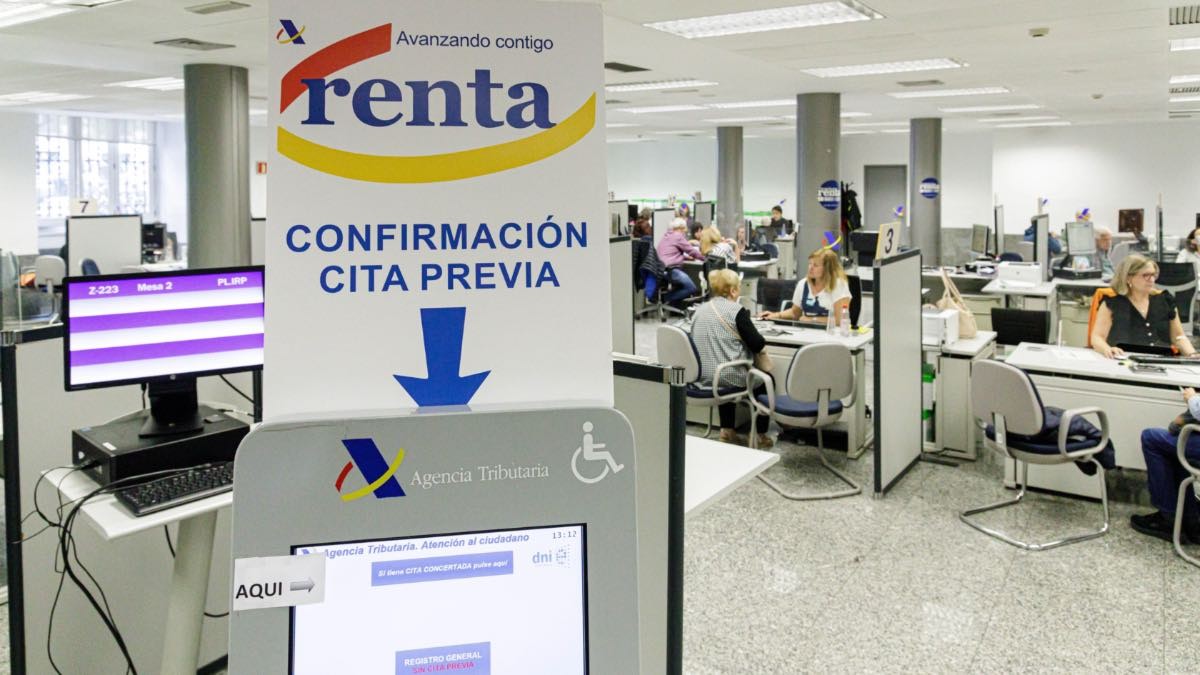 Estafas telefónicas: ¿puedo desgravar el dinero perdido en la declaración de la Renta?