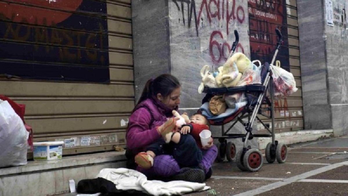 La Seguridad Social da 1.300 euros a las familias con dos hijos que no lleguen a final de mes