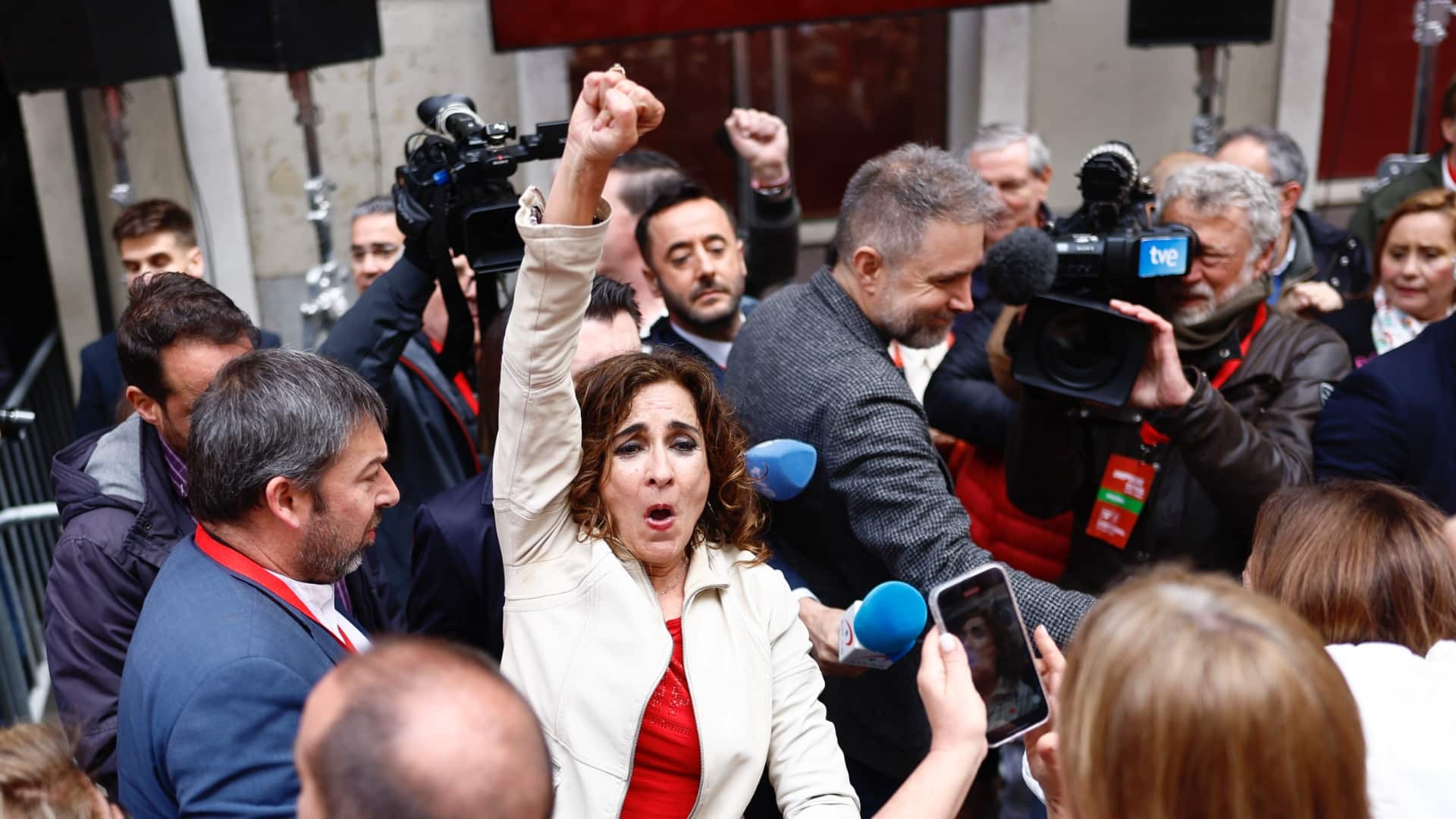 Currículum de María Jesús Montero: estos son sus estudios y todos sus trabajos