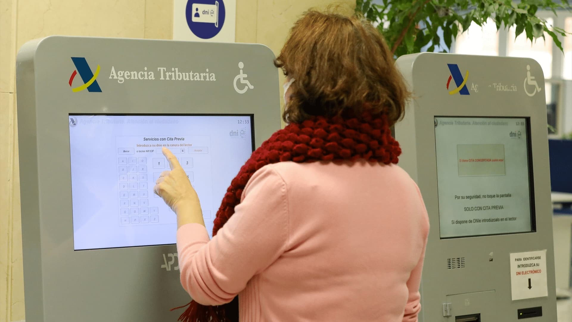 ¿Tengo que presentar la Renta si cobro el subsidio a mayores de 52 años?