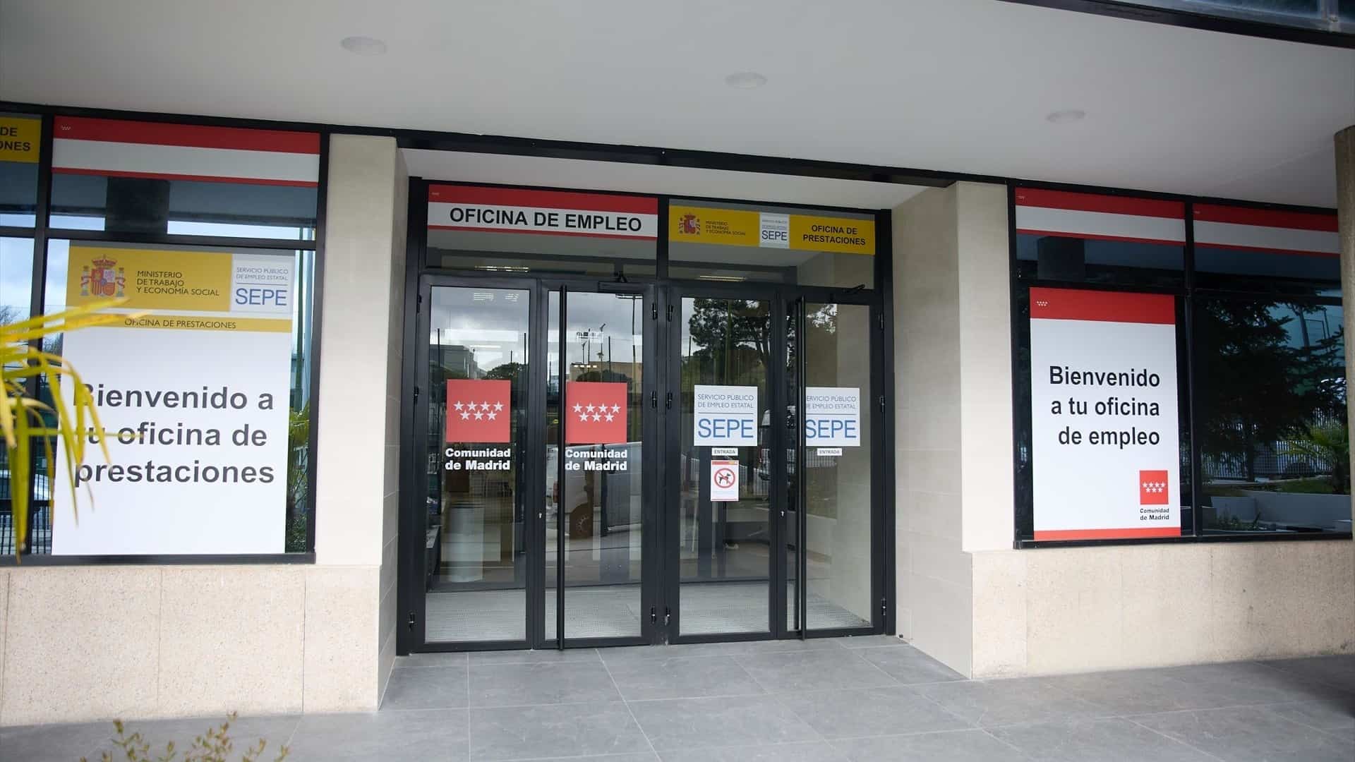 Las dos últimas ayudas del SEPE  de 480 euros y hasta 3 años que puedes cobrar
