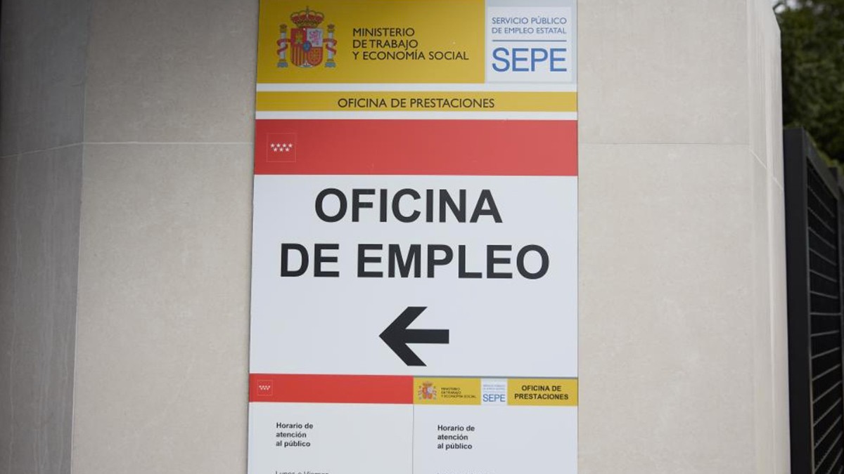 El tiempo mínimo que debes trabajar para cobrar la ayuda del SEPE de 10.000 euros