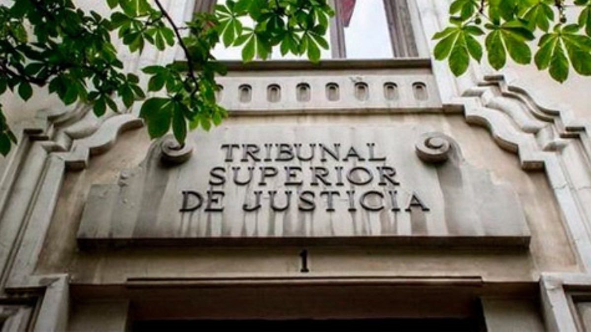 El TSJM rechaza las peticiones de Europa y evita declarar fijos a tres empleados públicos