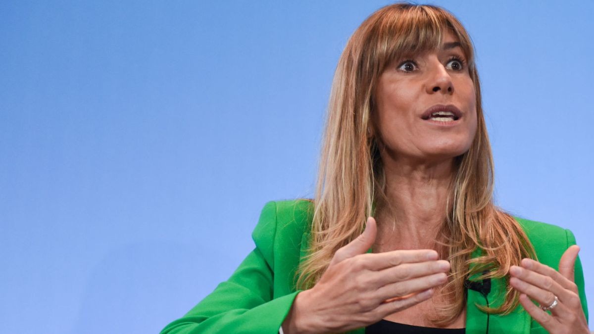 Así es el perfil profesional de Begoña Gómez en LinkedIn