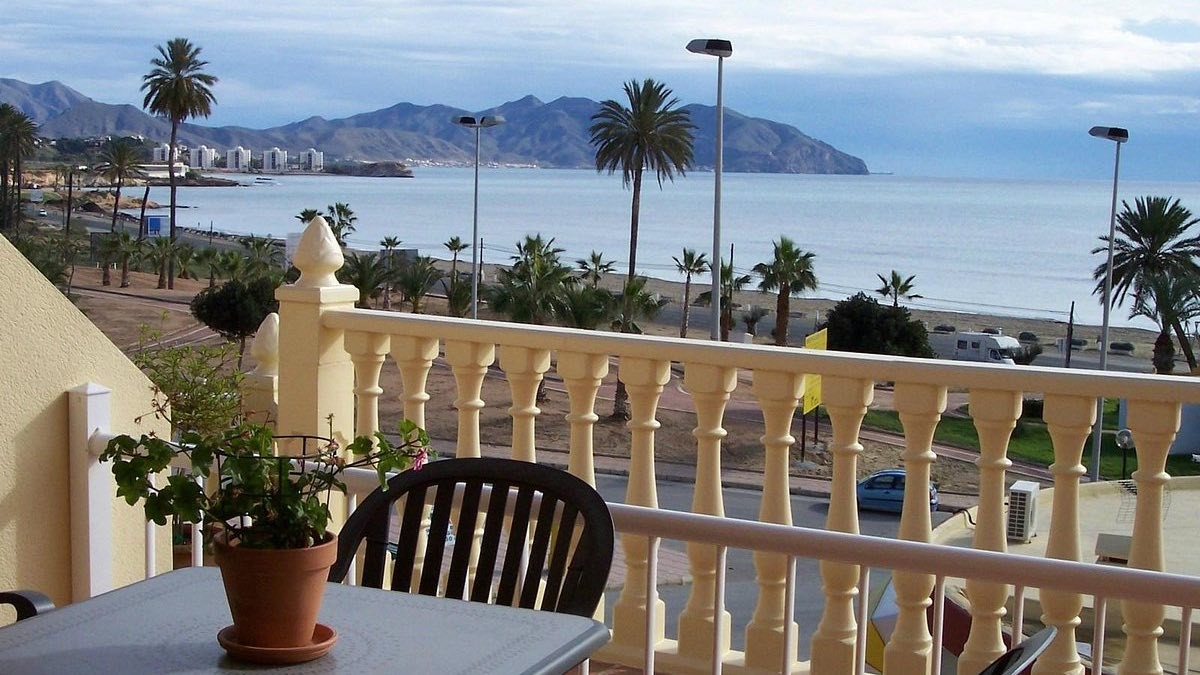 BBVA necesita vender pisos y chalets en la playa por menos de 60.000 euros y sin reforma