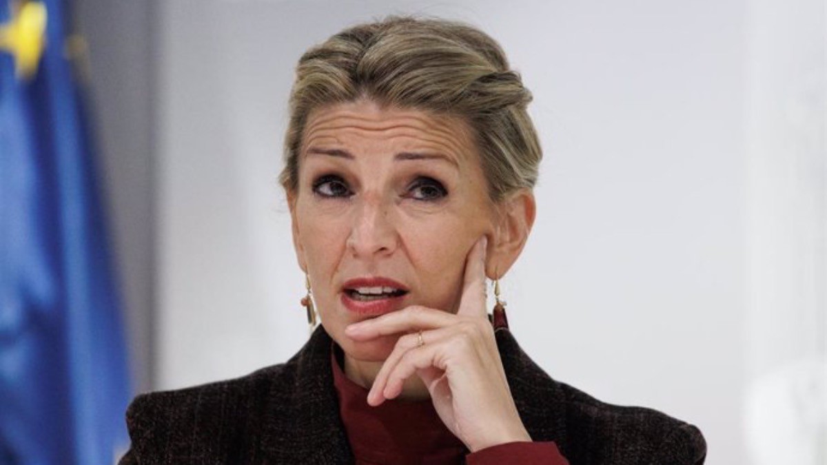 Yolanda Díaz avanza en la Ley de Protección de Riesgos Laborales de las empleadas del hogar: las claves