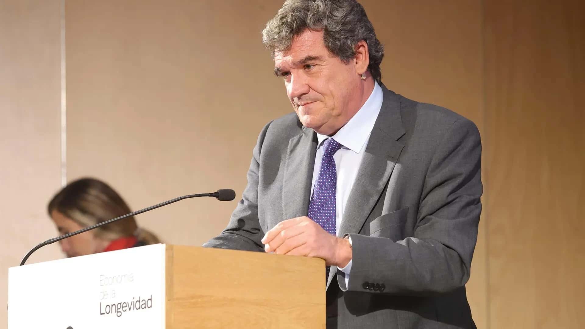 Empleados públicos temporales exigen a Escrivá abordar la temporalidad del empleo público