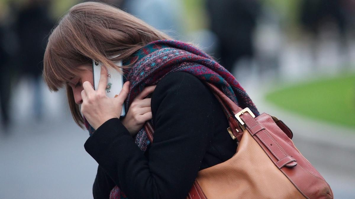 La Policía Nacional avisa: si coges el teléfono y te dicen esto, cuelga