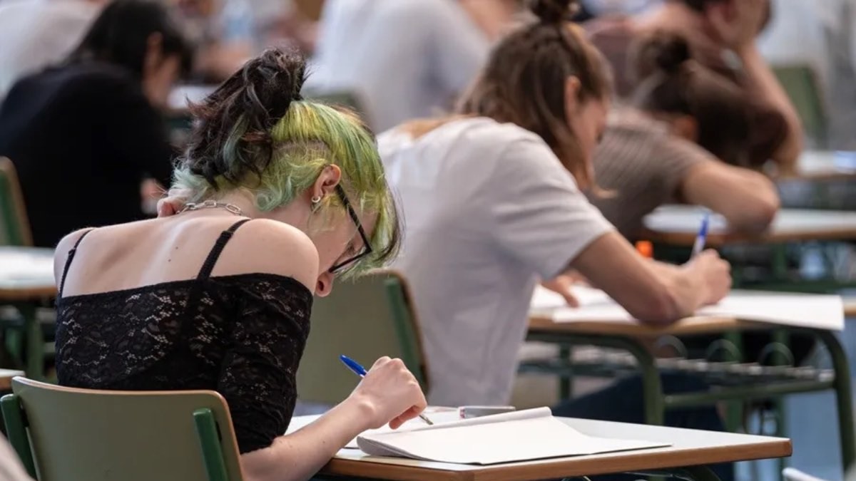 ¿Es EVAU o EBAU? Así se llama la selectividad en cada comunidad autónoma