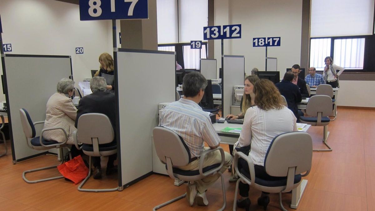 Problemas en la declaración de la Renta si cobras menos de esto en la nómina