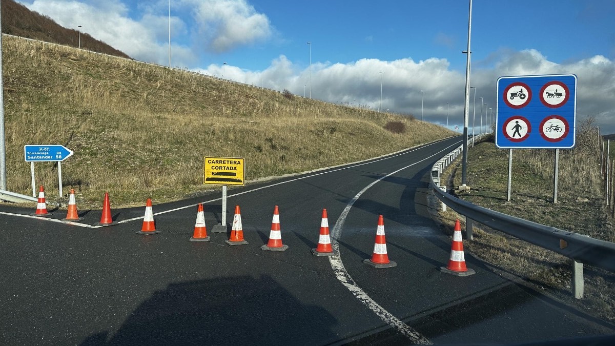 La DGT avisa de cortes de tráfico en estas carreteras este fin de semana