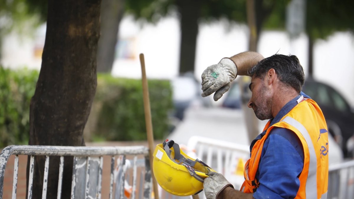 Cómo elegir el vestuario laboral y evitar el estrés térmico por altas temperaturas