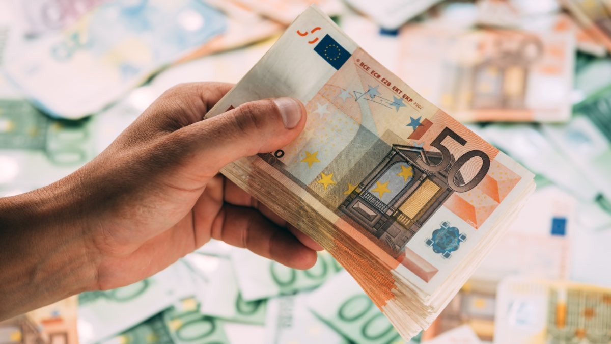 Openbank te regala una paga extra de 1.000 euros al mes por tener domiciliada la nómina o pensión