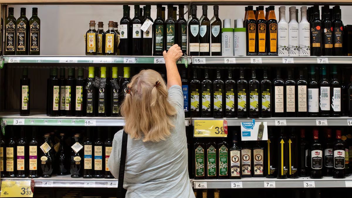 Ni Mercadona ni Aldi: el chollazo que rebaja el aceite de oliva virgen extra está en este supermercado