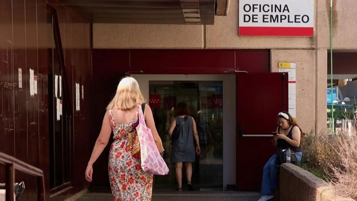 Sueldo hasta 2.500 euros y sin experiencia previa: empleo fijo de auxiliares administrativos