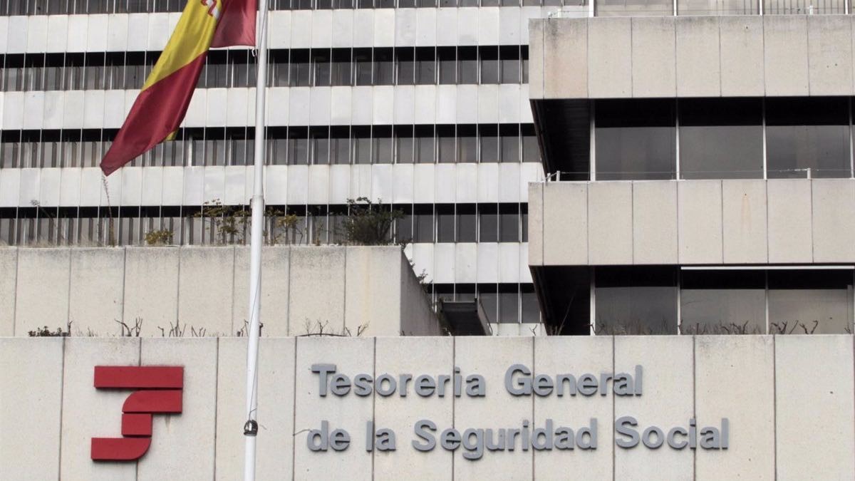 Multa de hasta 12.000 euros a las casas que no paguen las cuotas a sus empleadas del hogar