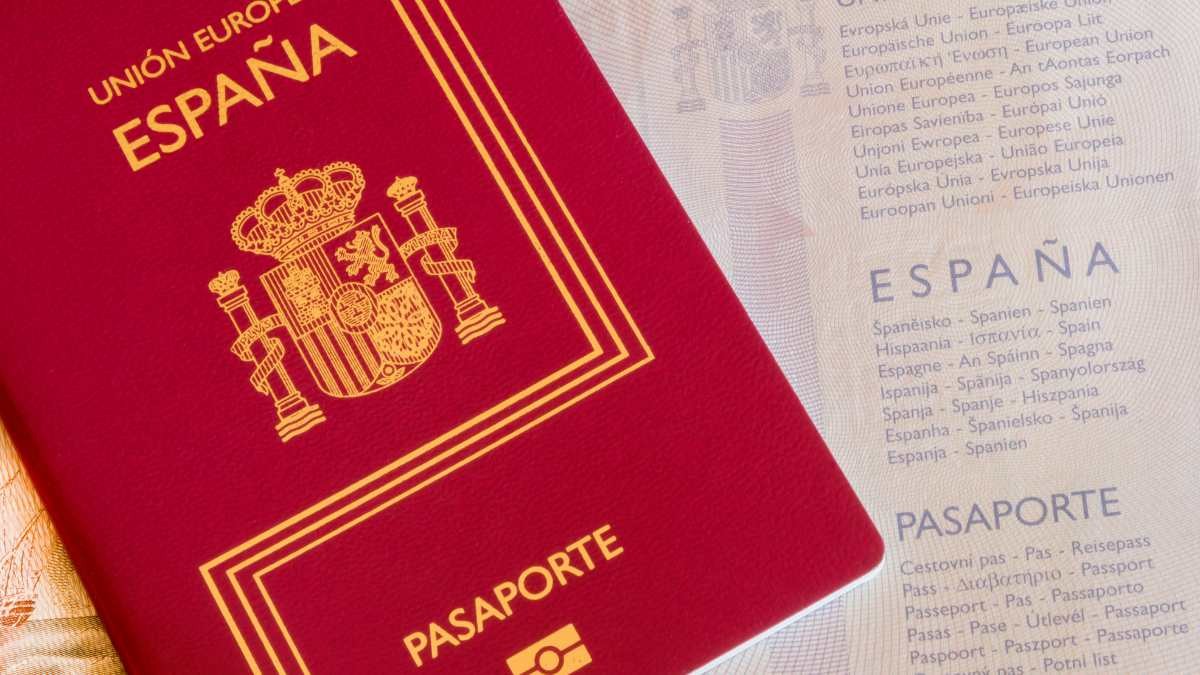 Estos son los países en los que no podrás entrar solo con pasaporte español